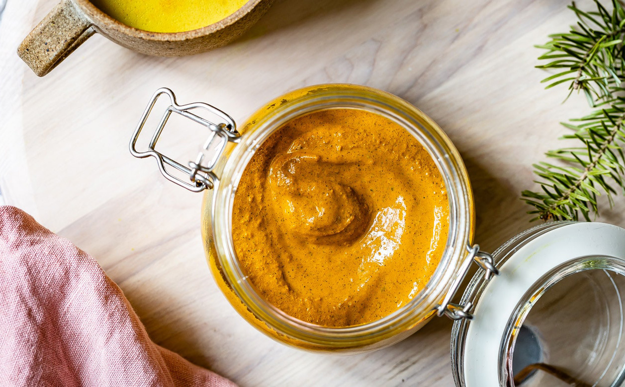 5 Easy Home Remedies To Get Rid Of Dark Knees And Elbows Grazia Pakistan