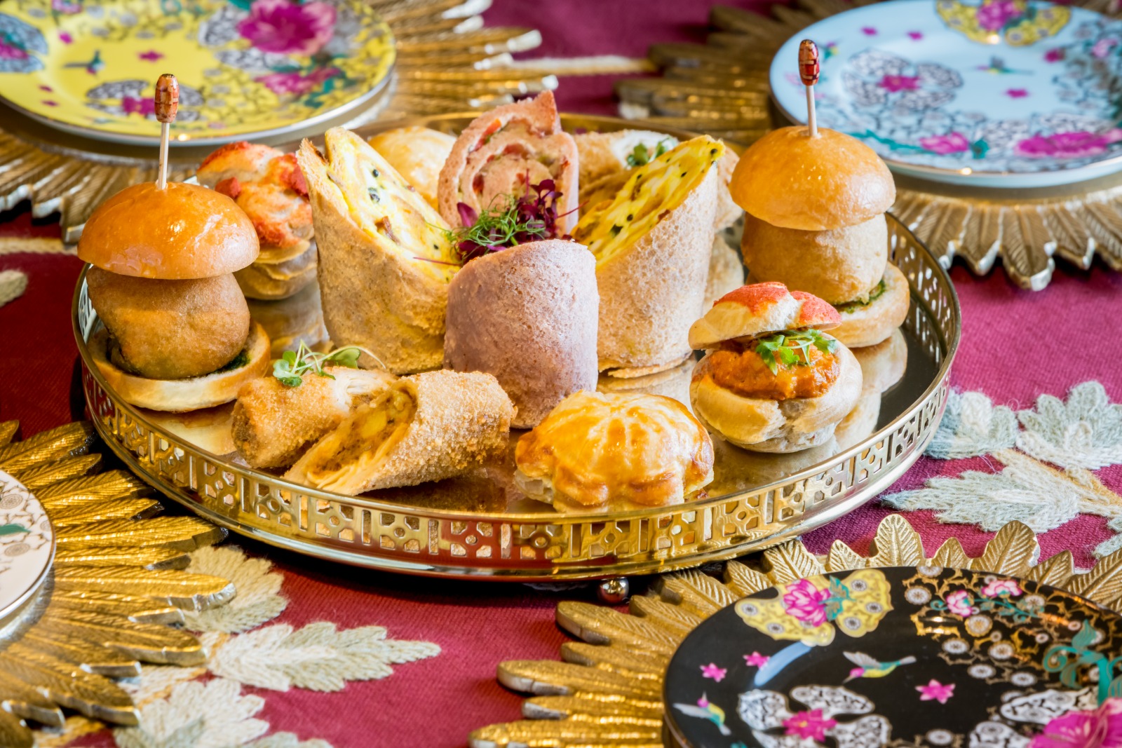 TAJ HOTEL – AFTERNOON TEA A touch of elegance – Grazia Pakistan